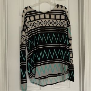 Women’s Tunic Size L